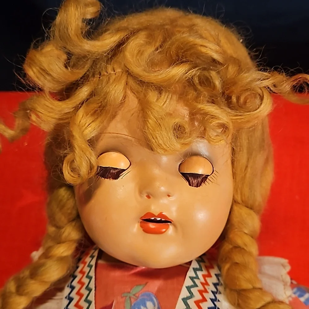 20" Antique Horsman Composition Art Doll - Picture 12 of 12
